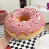 Hyperrealistischer Deko-Donut, 25,5 cm — Ansicht 5